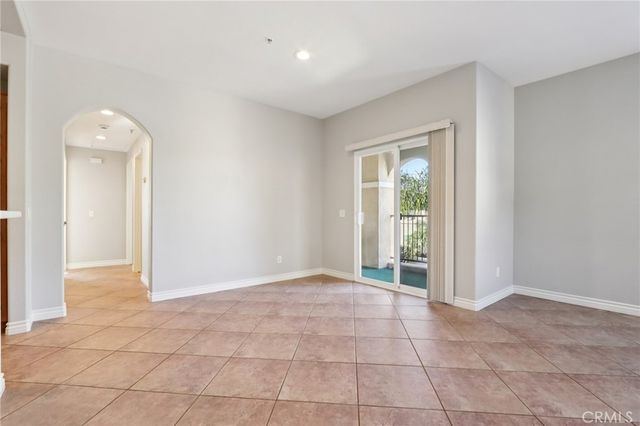 26348 Arboretum Way 504, Murrieta, CA 92563