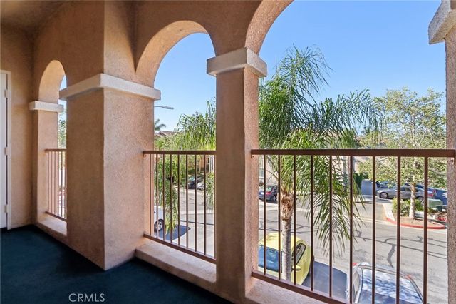 26348 Arboretum Way 504, Murrieta, CA 92563