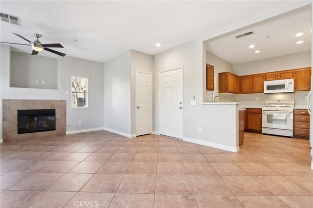 26348 Arboretum Way 504, Murrieta, CA 92563