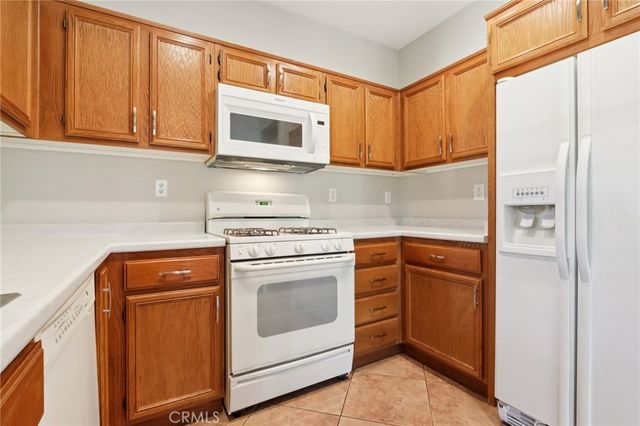 26348 Arboretum Way 504, Murrieta, CA 92563