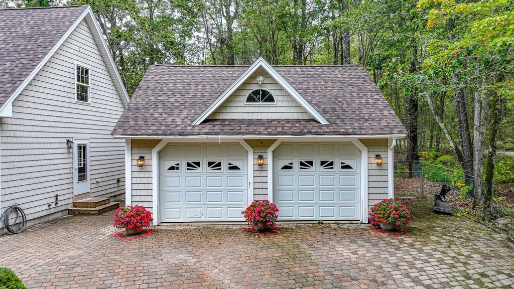 36 Bentwood Street, Naples, ME 04055 — photo 4