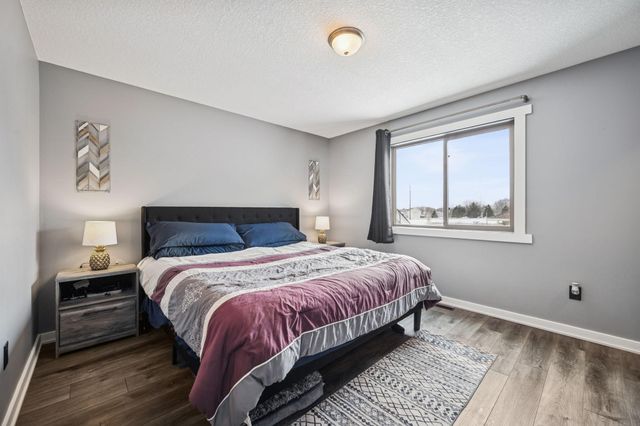 818 Cologne Lane, Waverly, MN 55390