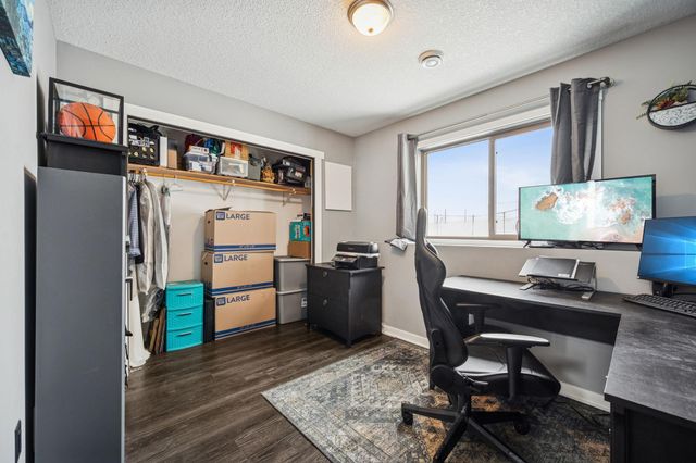 818 Cologne Lane, Waverly, MN 55390