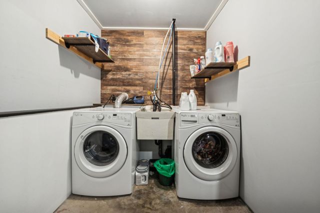 818 Cologne Lane, Waverly, MN 55390