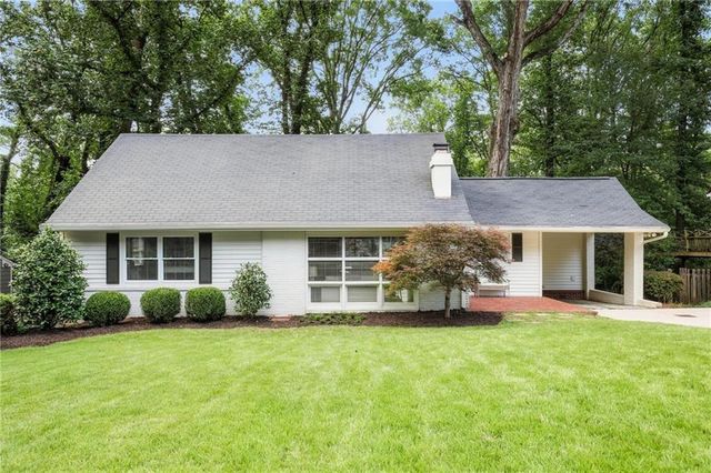 2569 Ridgewood Terrace NW, Atlanta, GA 30318