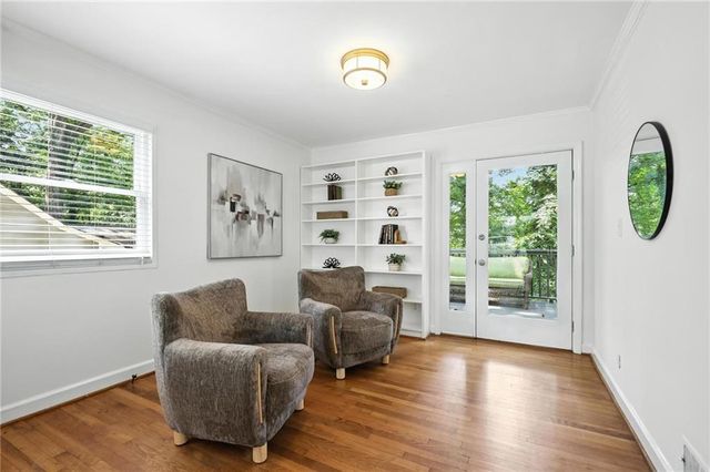 2569 Ridgewood Terrace NW, Atlanta, GA 30318