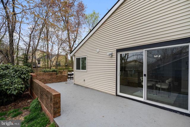 218 PENNY LN, Sterling, VA 20164