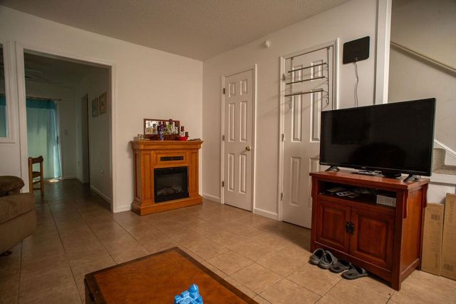 403 2nd Ave N Apt F, Myrtle Beach, SC 29577