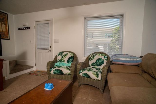 403 2nd Ave N Apt F, Myrtle Beach, SC 29577