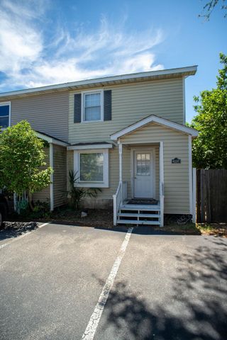 403 2nd Ave N Apt F, Myrtle Beach, SC 29577