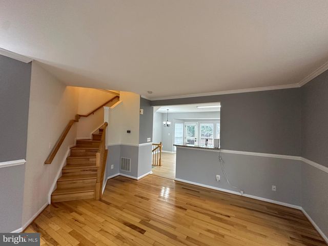 7017 MANAHOAC PL, Gainesville, VA 20155