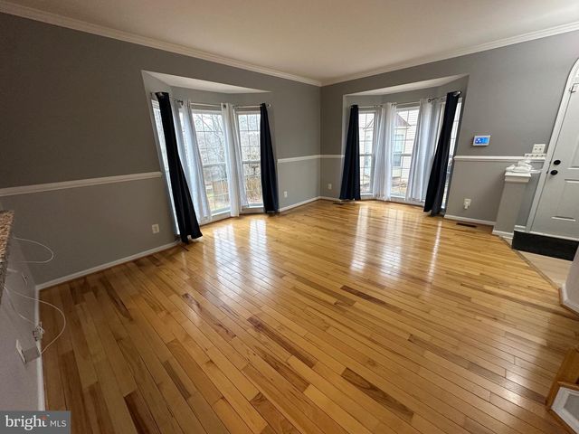 7017 MANAHOAC PL, Gainesville, VA 20155