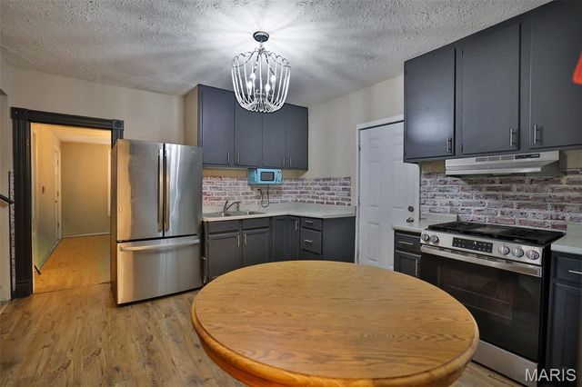 522 Shelly Street, Alton, IL 62002