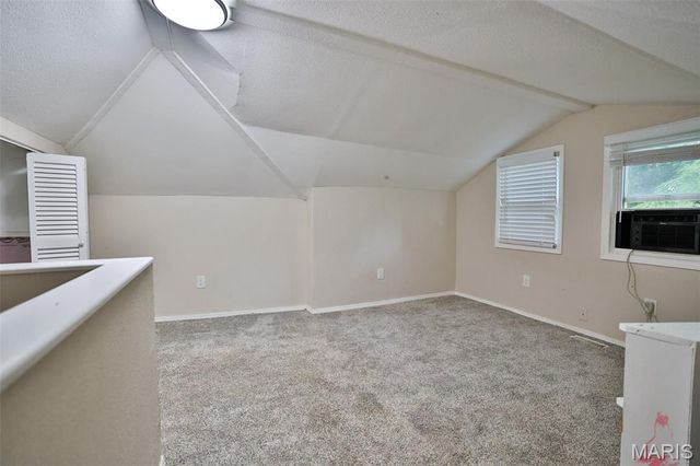 522 Shelly Street, Alton, IL 62002