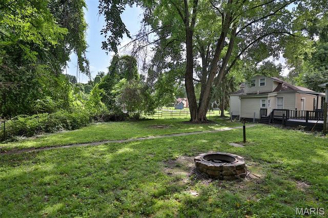 522 Shelly Street, Alton, IL 62002