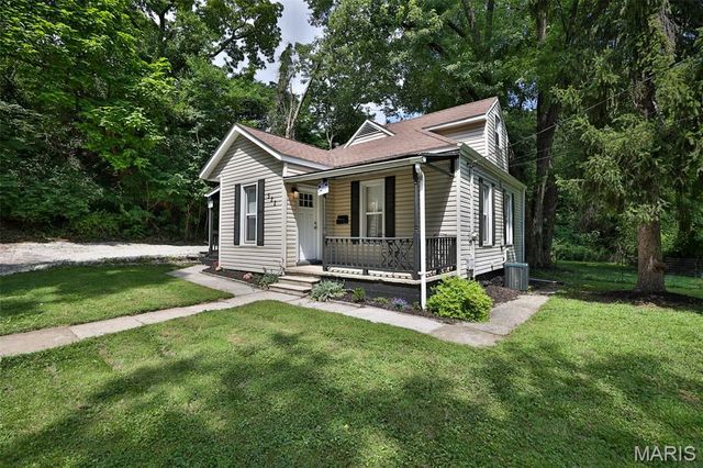 522 Shelly Street, Alton, IL 62002
