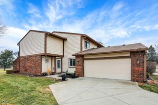 672 Cielo Vista Drive, Greenwood, IN 46143