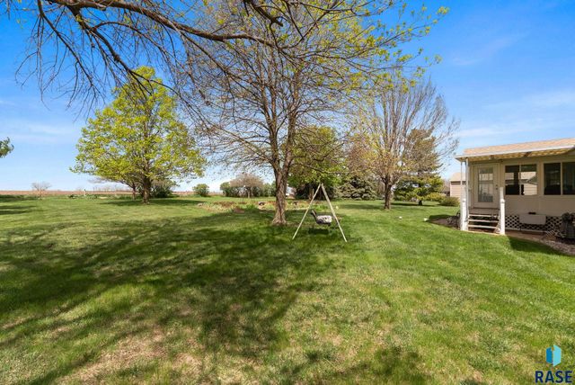 26963 Elmen Pl Place, Sioux Falls, SD 57108