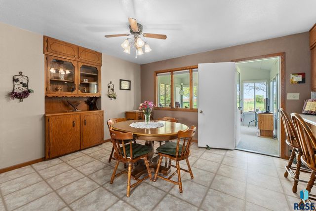26963 Elmen Pl Place, Sioux Falls, SD 57108