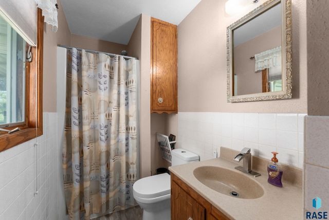 26963 Elmen Pl Place, Sioux Falls, SD 57108