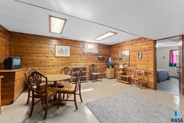 26963 Elmen Pl Place, Sioux Falls, SD 57108