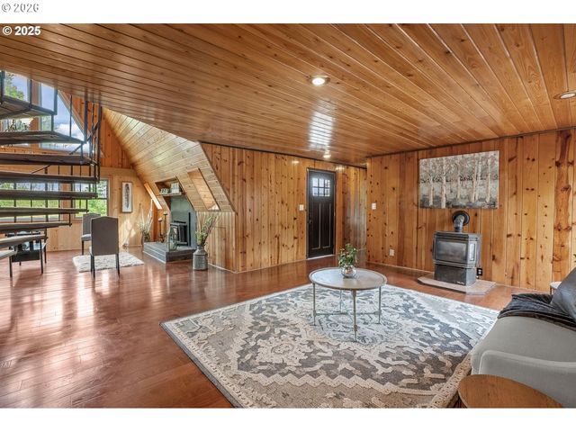 28430 KINGSBURY Rd, Lebanon, OR 97355