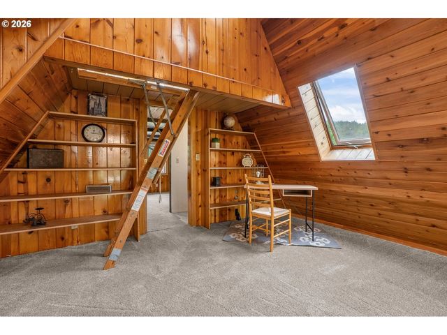 28430 KINGSBURY Rd, Lebanon, OR 97355