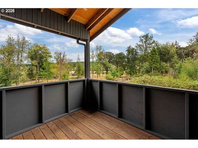 28430 KINGSBURY Rd, Lebanon, OR 97355