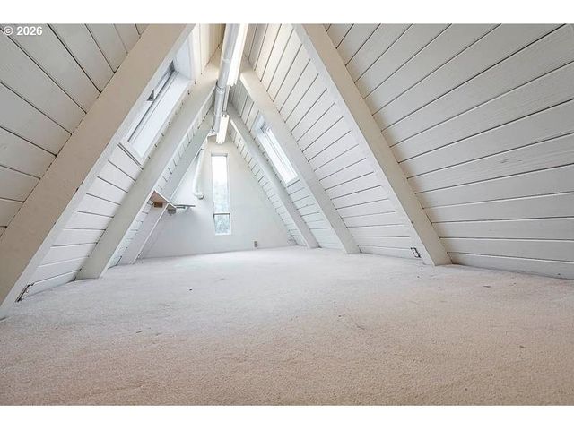 28430 KINGSBURY Rd, Lebanon, OR 97355