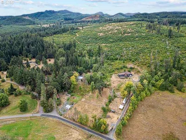 28430 KINGSBURY Rd, Lebanon, OR 97355