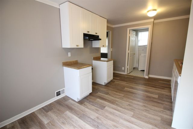 34896 Currier Street, Wayne, MI 48184