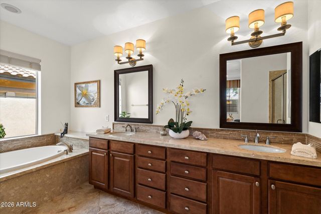 6231 E MARK Way E 29, Cave Creek, AZ 85331
