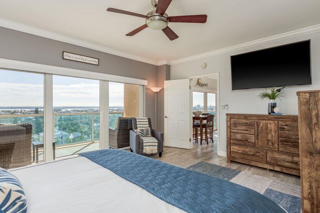 880 MANDALAY AVENUE C804, Clearwater Beach, FL 33767