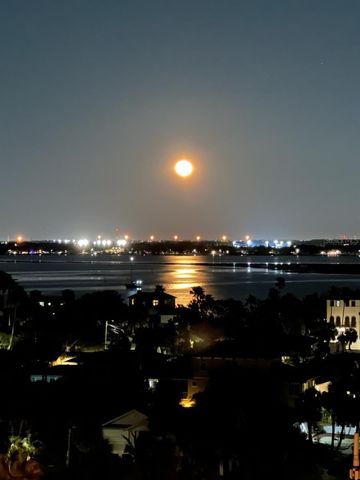 880 MANDALAY AVENUE C804, Clearwater Beach, FL 33767