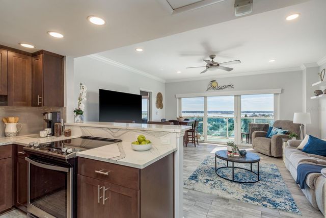 880 MANDALAY AVENUE C804, Clearwater Beach, FL 33767