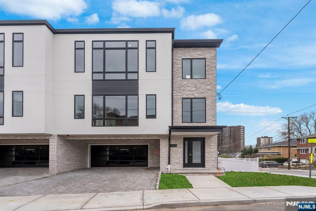 2026 Marguerite Street Right, Fort Lee, NJ 07024