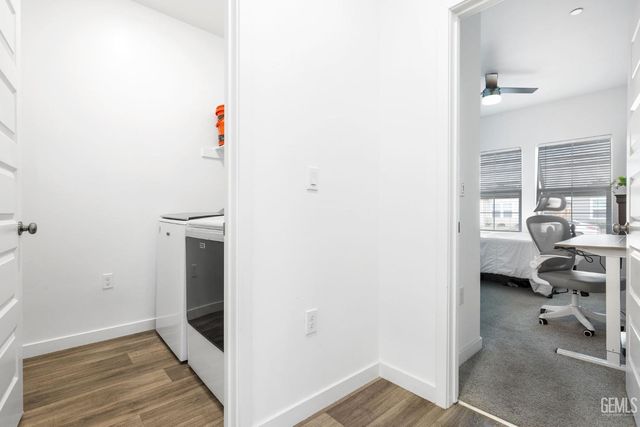 9619 Redwood River Lane, Shafter, CA 93263