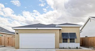 9619 Redwood River Lane, Shafter, CA 93263