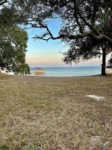 9182 Bay View Drive, Lillian, AL 36549