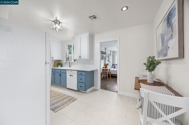 59 La Cruz Ave, Benicia, CA 94510