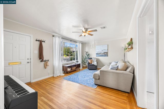 59 La Cruz Ave, Benicia, CA 94510