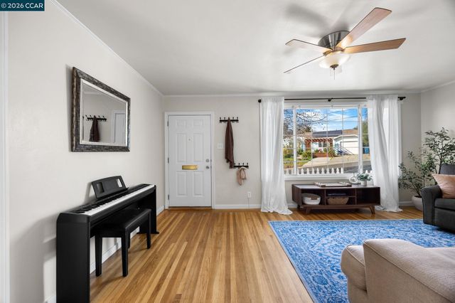 59 La Cruz Ave, Benicia, CA 94510