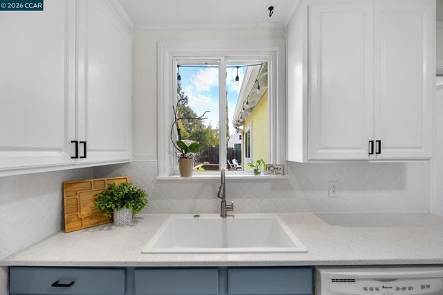 59 La Cruz Ave, Benicia, CA 94510