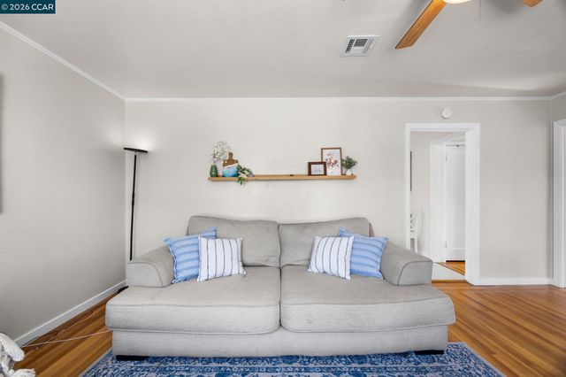 59 La Cruz Ave, Benicia, CA 94510