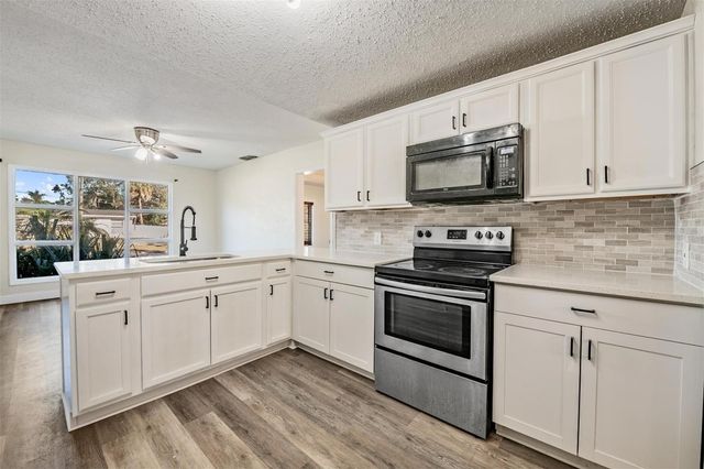 2220 W OHIO AVENUE, Tampa, FL 33607