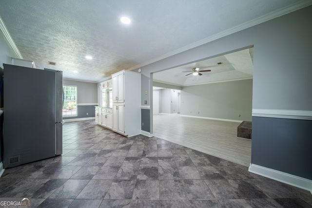 213 Douglas Drive, Ellerslie, GA 31807