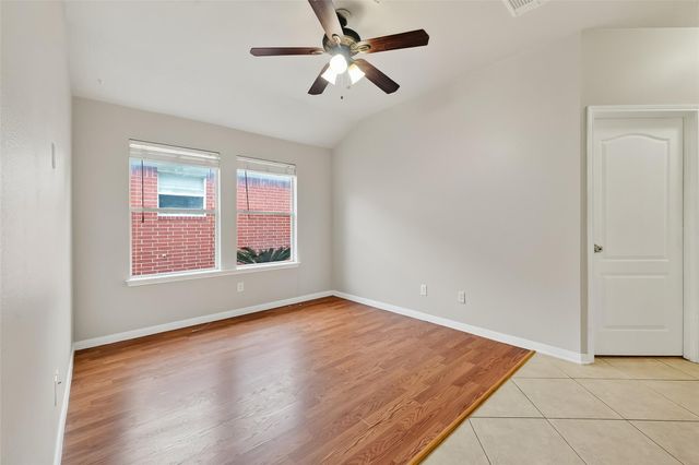 5623 Brookhollow Oaks Trail, Houston, TX 77084