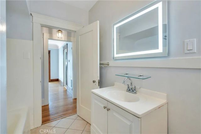 4124 E Broadway, Long Beach, CA 90803