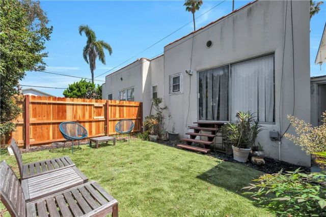 4124 E Broadway, Long Beach, CA 90803