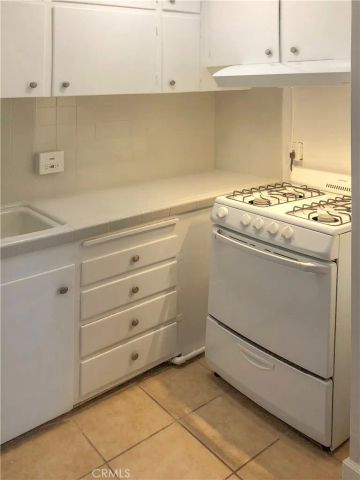 4124 E Broadway, Long Beach, CA 90803